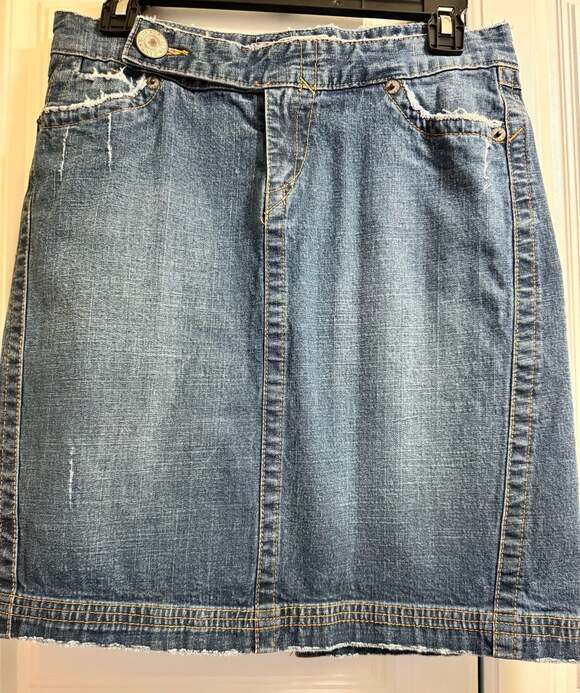 Blue Asphalt Dresses & Skirts - Blue Asphalt Denim Mini Skirt Size 3 Distressed Raw Hem